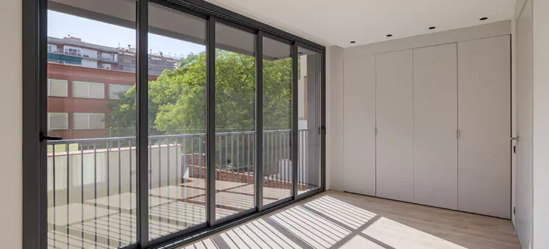 Aluminum Glazed Window Installation in Westchester, FL
