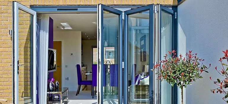 Bifold Door Repairs Near Me in Westchester, FL