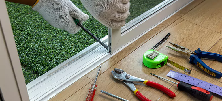Window Hinge Repair in Westchester, FL