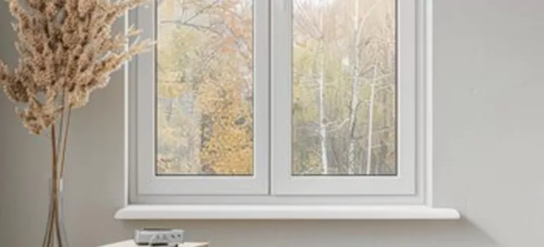 Vinyl Window Stool in Westchester, FL